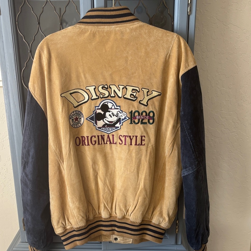 Mint condition Disney Men's Tan and Navy suede leather baseball Jacket SZ M
